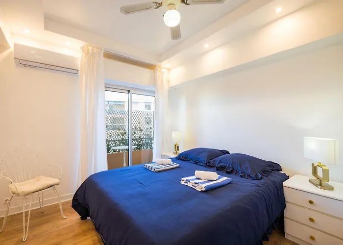 L'épurée, Centre Ville, 150m De La *